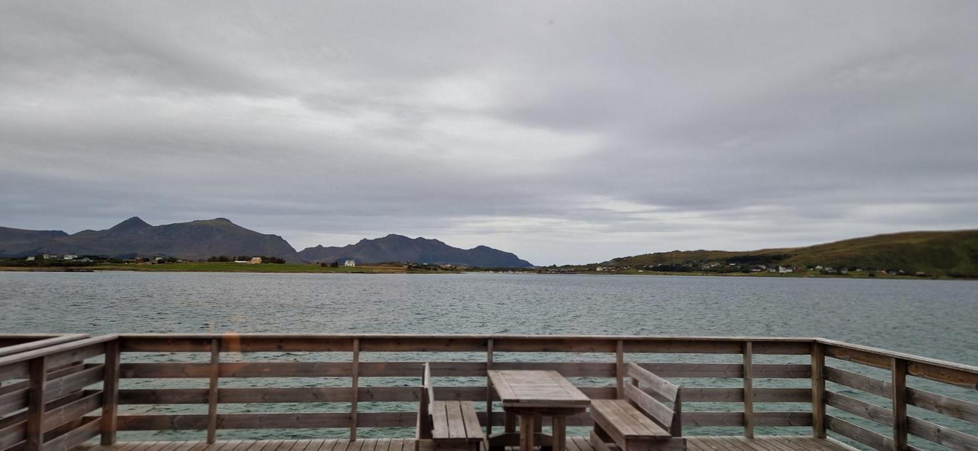 Molobua, Fantastic Place By The Sea Leknes Esterno foto